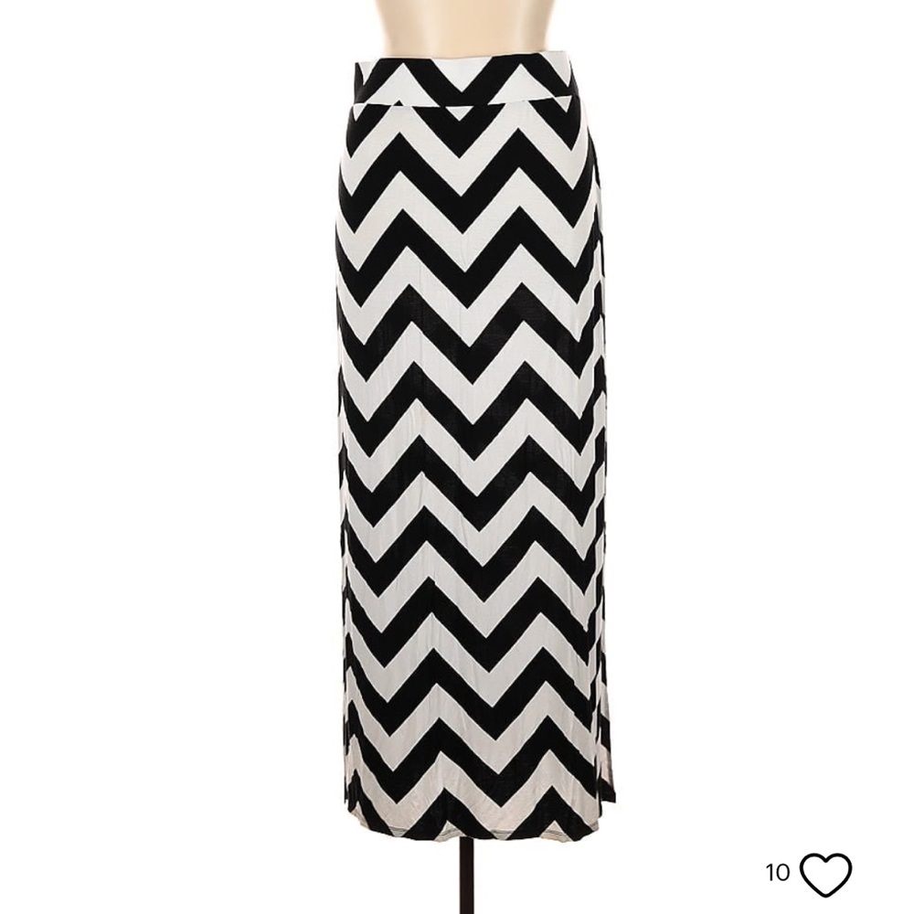 Chevron Maxi Skirt